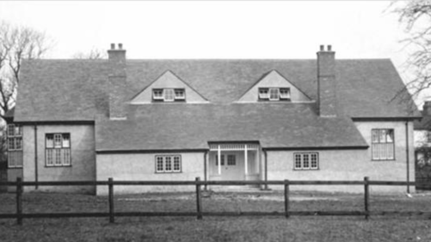 Ferriby Estate Hall, circa 1914, replaced by Ferriby Village Hall in 1949